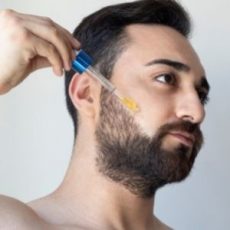 Tea Tree Oil for Beards – Which are the Best and How to Use Them